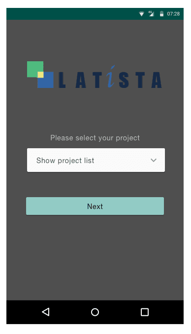 Project selection at first launch — foremen work across multiple sites, so context has to be explicit.